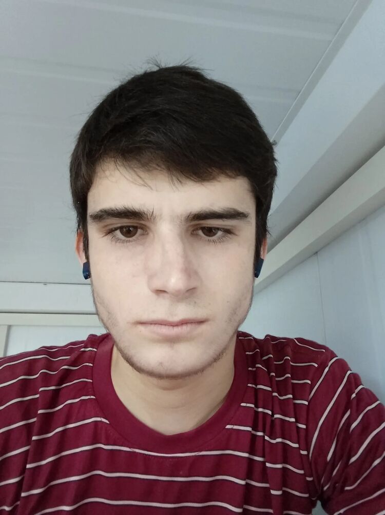  31829402  Dmitry, 23 ,    