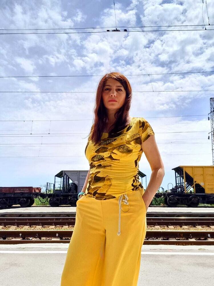  54671932  , 47 ,    --