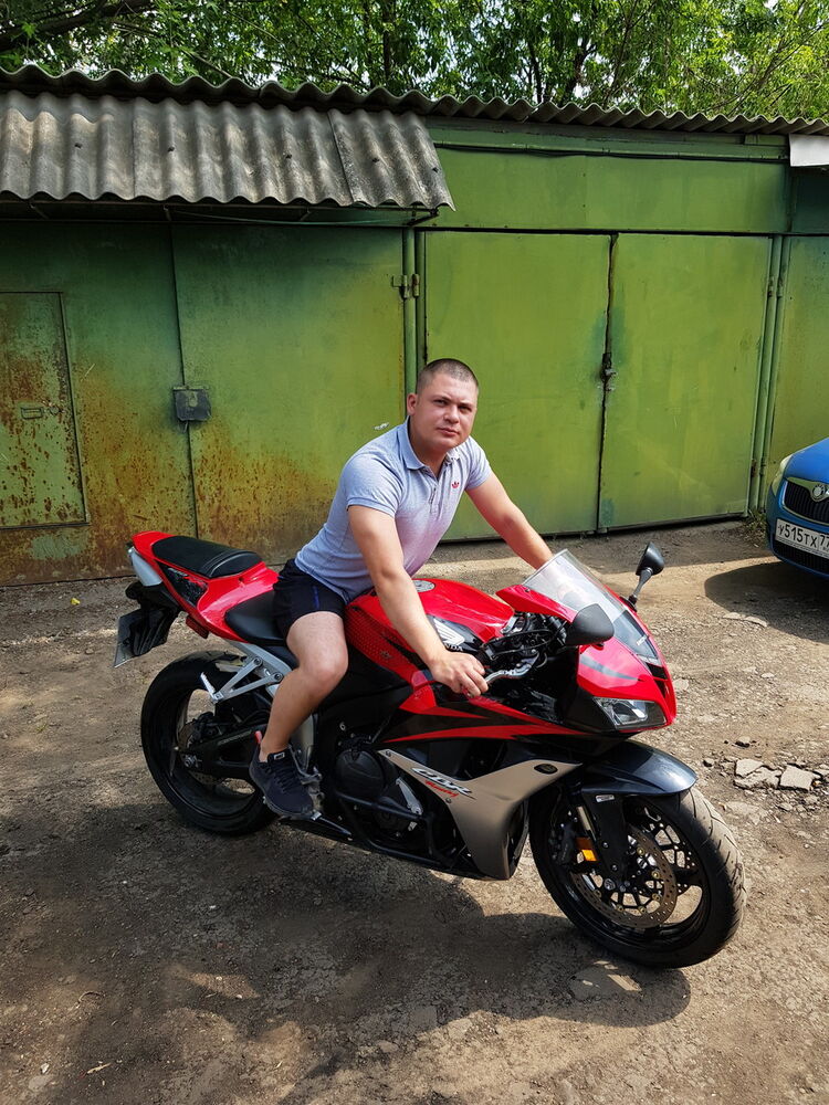  15917182  Pavel, 39 ,    