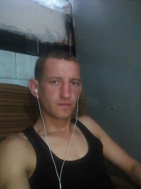  ,   Vadim, 34 ,   