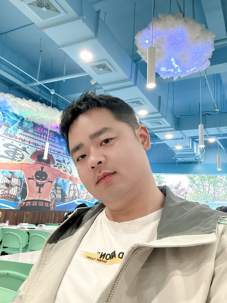  42456272  Zhou, 35 ,    Lincheng