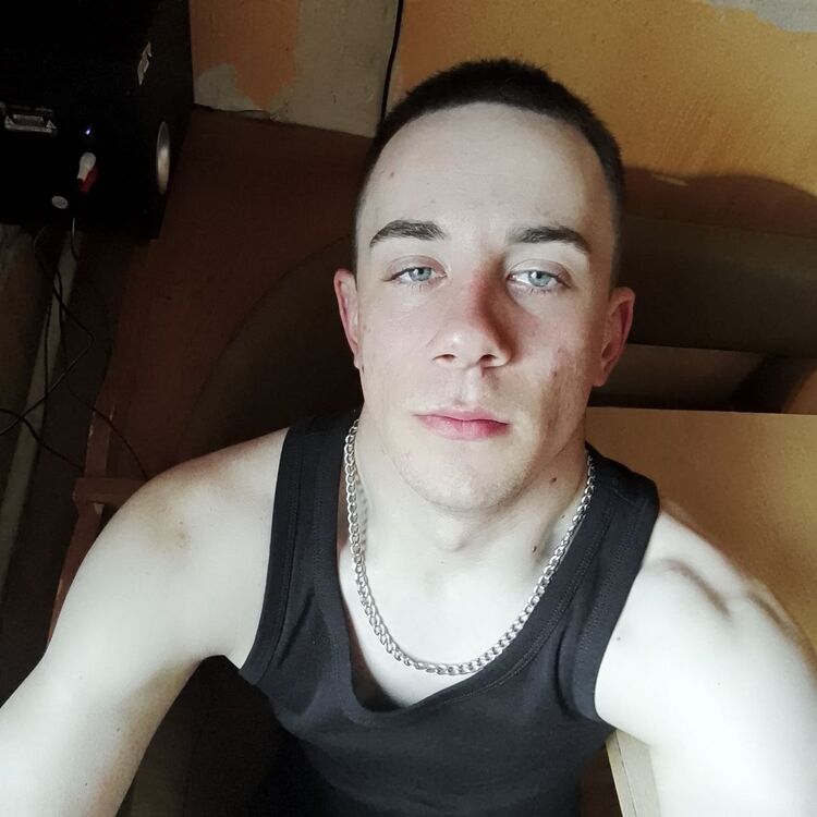  52885642  , 21 ,    