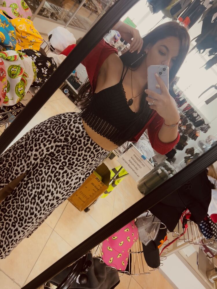  48068422  , 30 ,    -