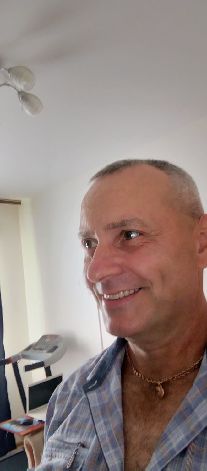  53650462  , 51 ,    -