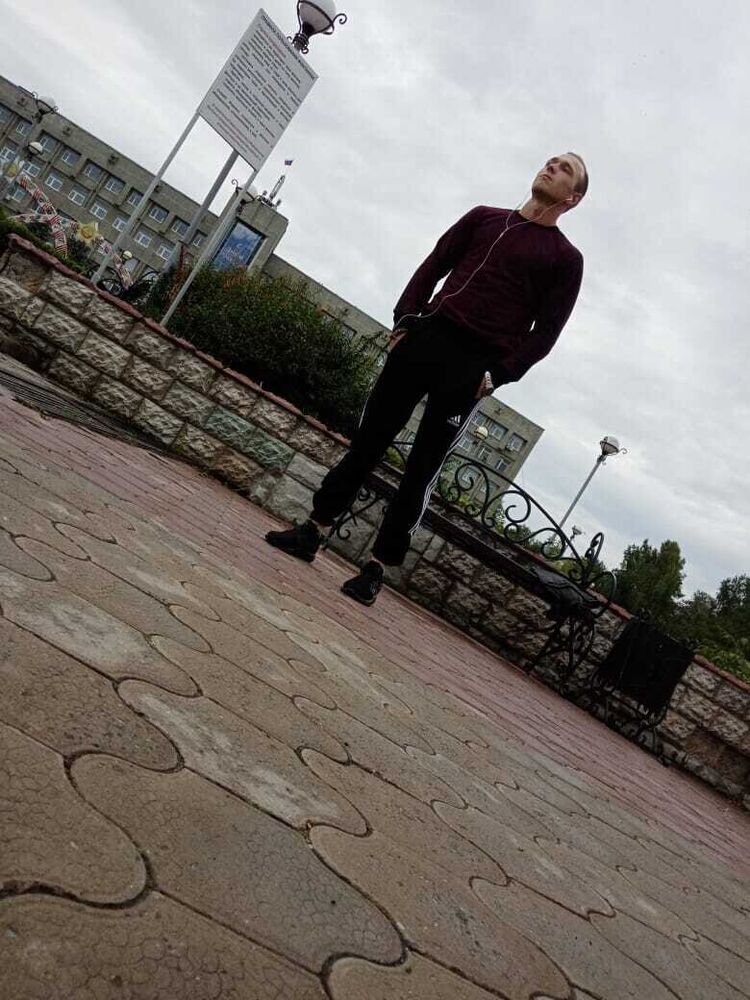  20828222  , 27 ,    