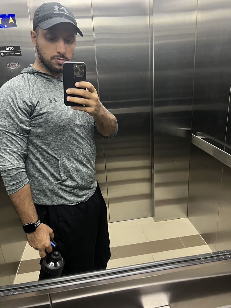  Nicosia,   Omar, 32 ,   ,   