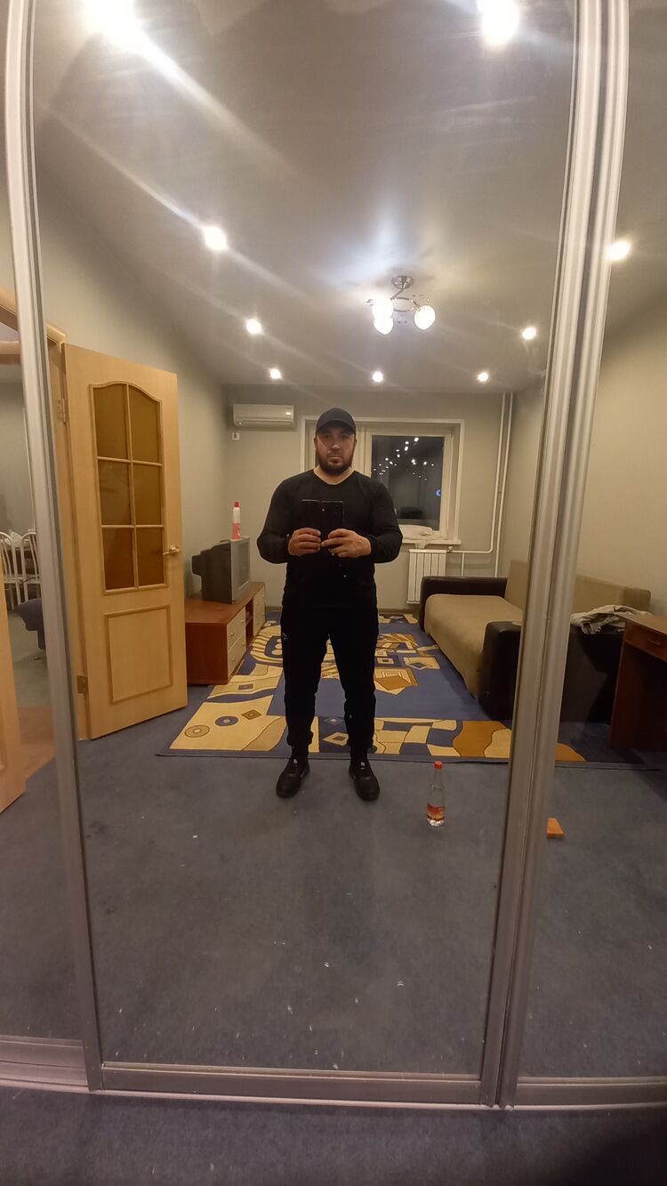  36696562  , 40 ,    