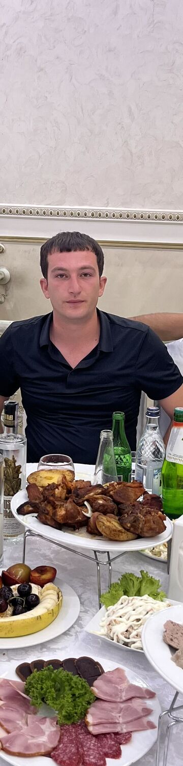  36233302  Rob, 26 ,    