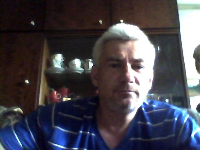 ,   Martin, 56 ,   