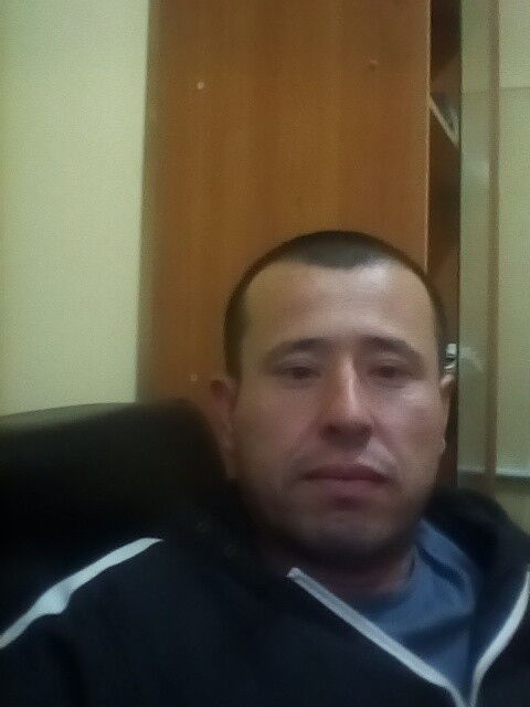  13740302  Zahar, 41 ,    
