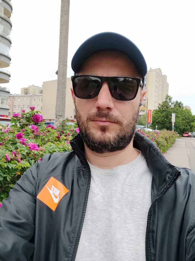  Marki,   , 35 ,   ,   