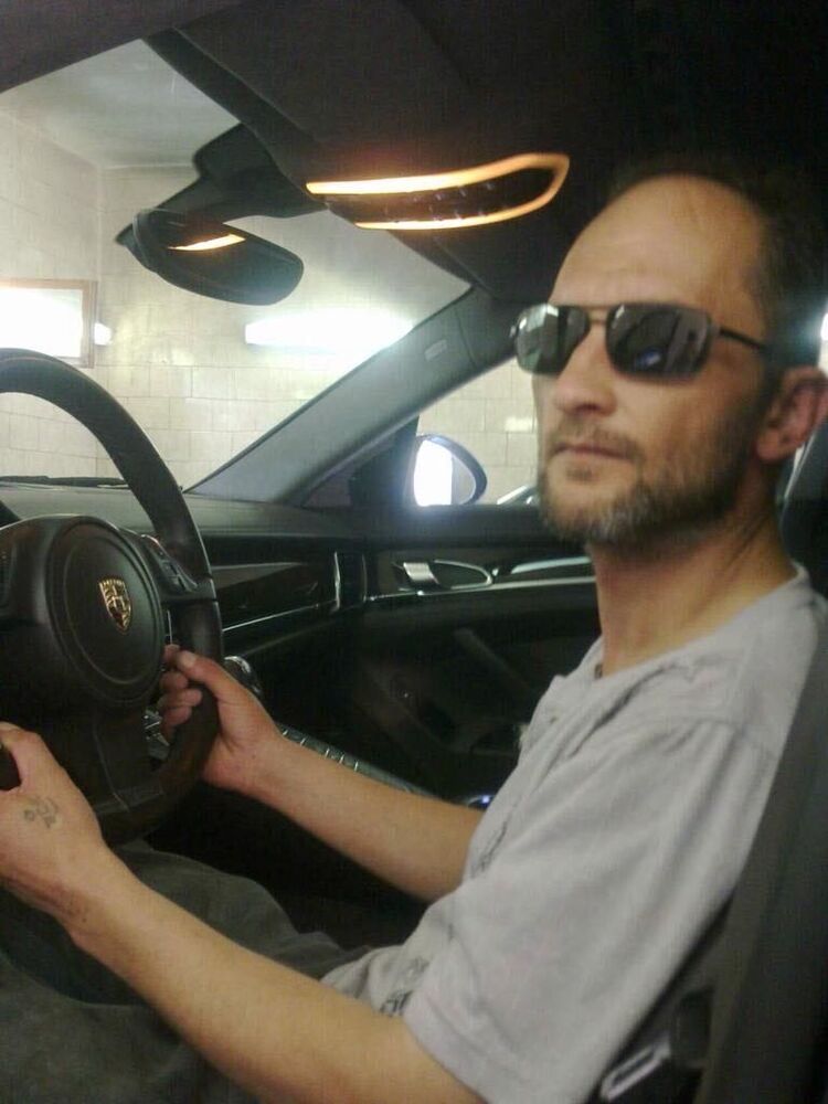  24934902  , 47 ,    