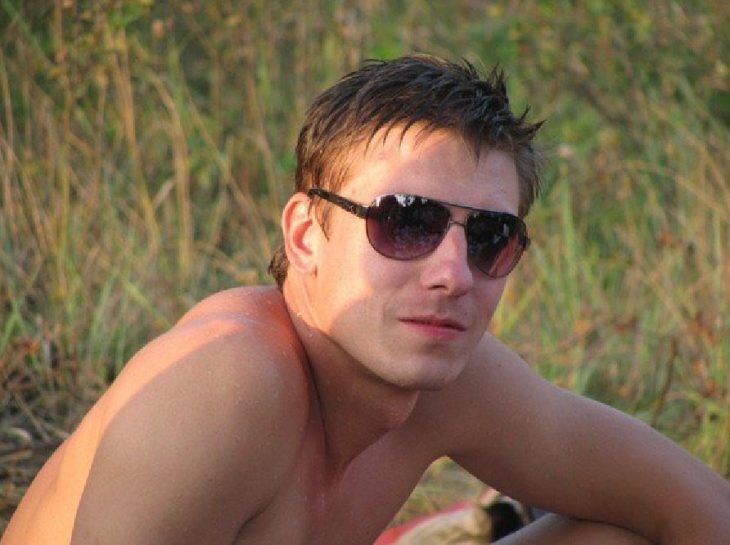  51738922  Mihail, 39 ,    