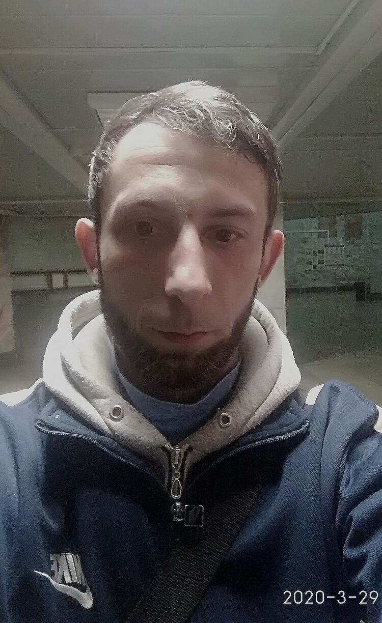  49955682  , 40 ,    