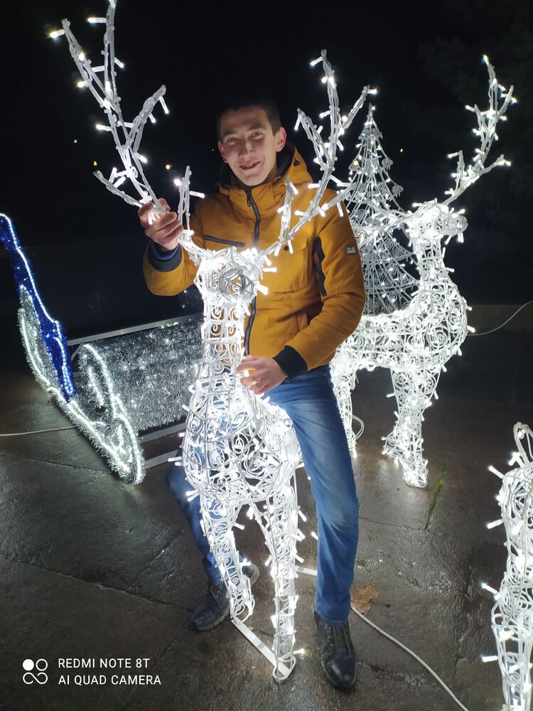 35974342  , 27 ,    
