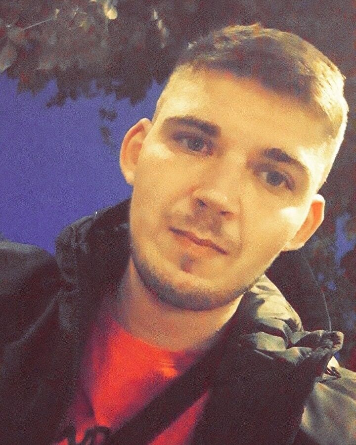  Warszawa,   Slavik, 32 ,   ,   , c 