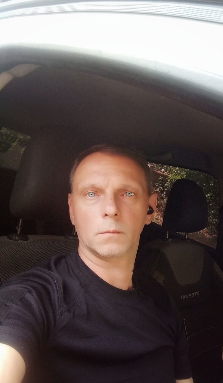  47381182  , 52 ,    