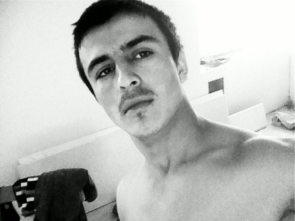  10169022  Zafar, 33 ,    
