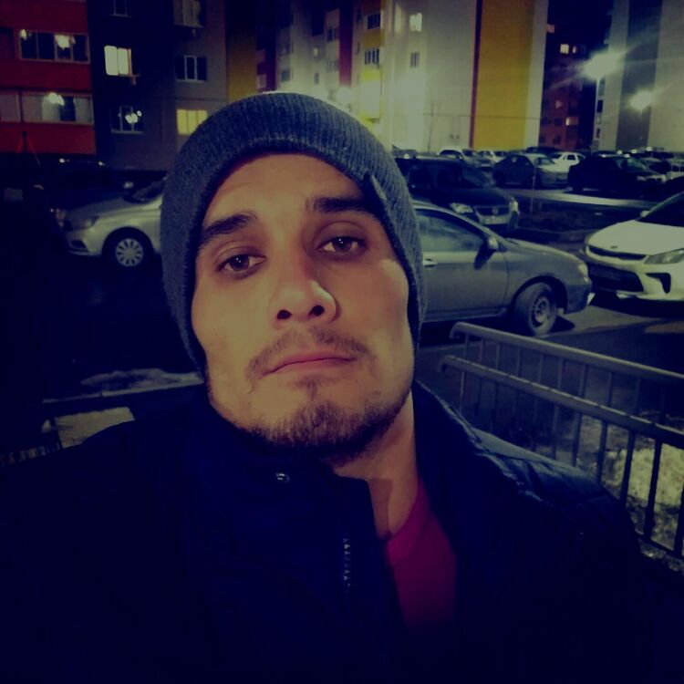  24867302  Nazarmat, 28 ,    