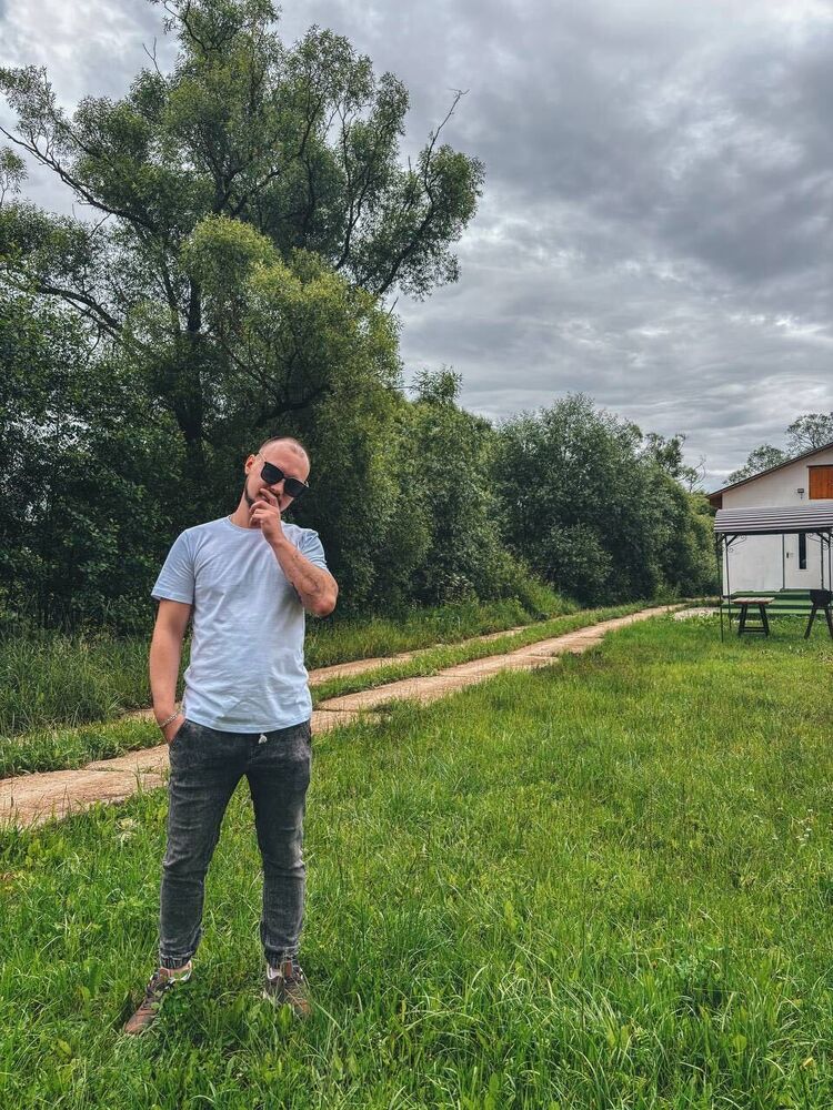  ,   , 28 ,   