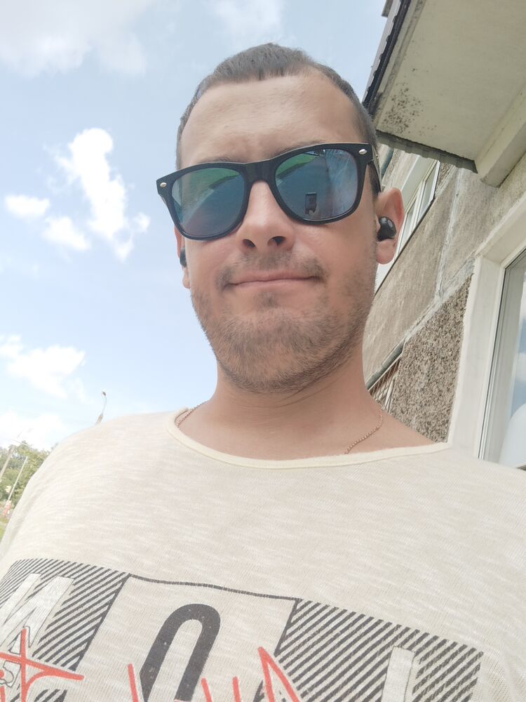  28032842  , 34 ,    