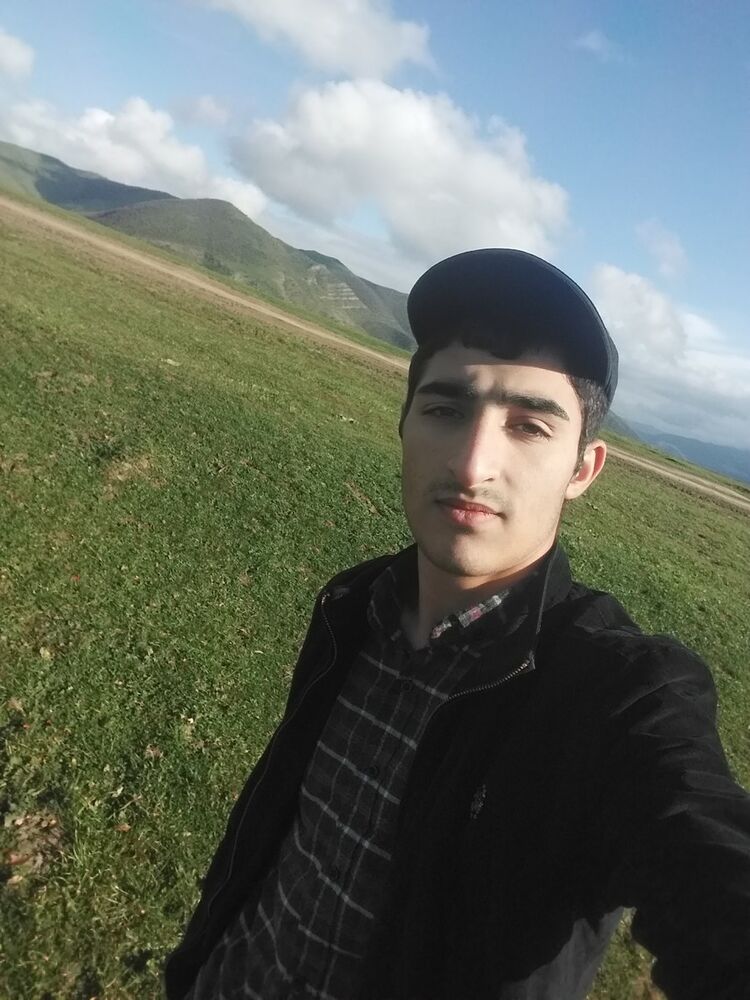  Kruje,   Nahid, 25 ,   ,   , c 