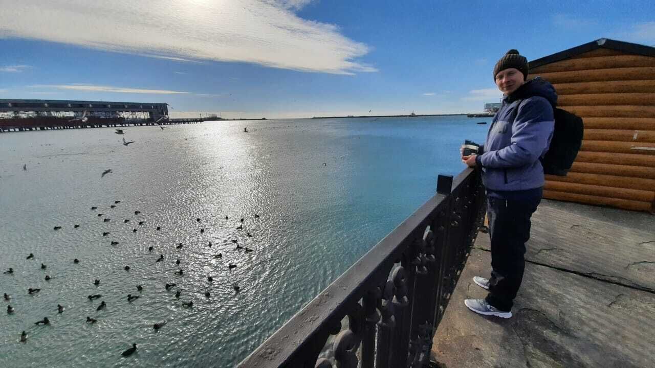  --,   , 33 ,     , c 