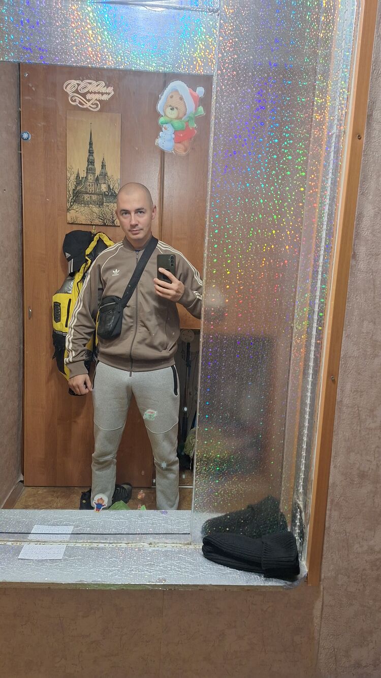  53918382  Sergey, 37 ,    