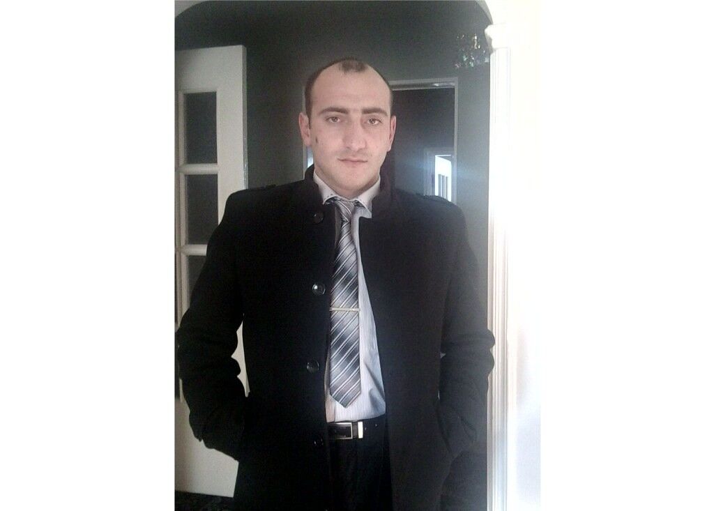  6188862  Artur, 38 ,    