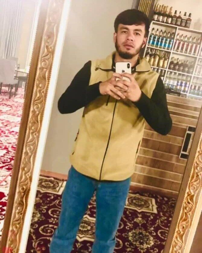  33904642  Safar, 25 ,    