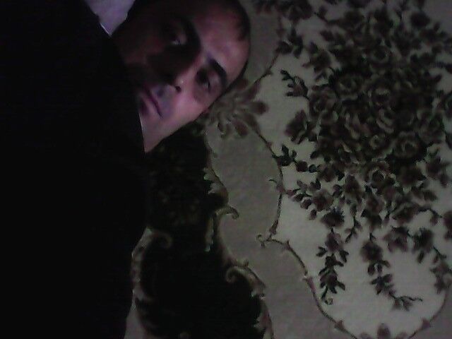  18543192  Arman, 38 ,    