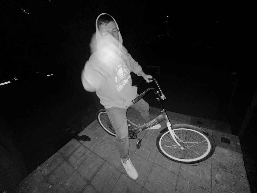  41794162  , 28 ,    