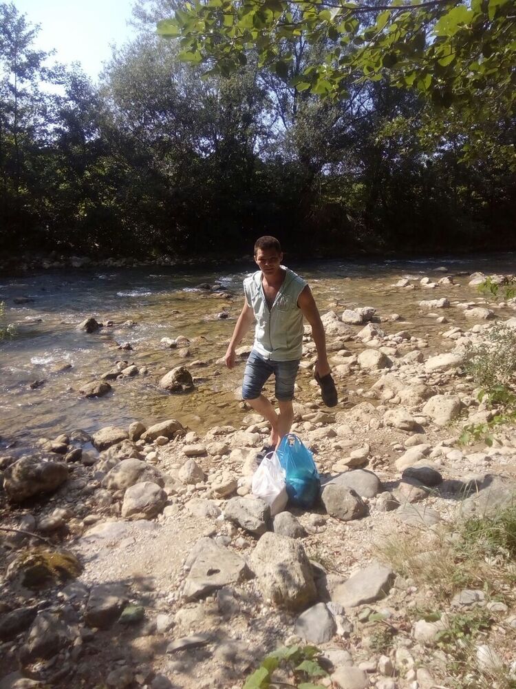  21041562  , 45 ,     