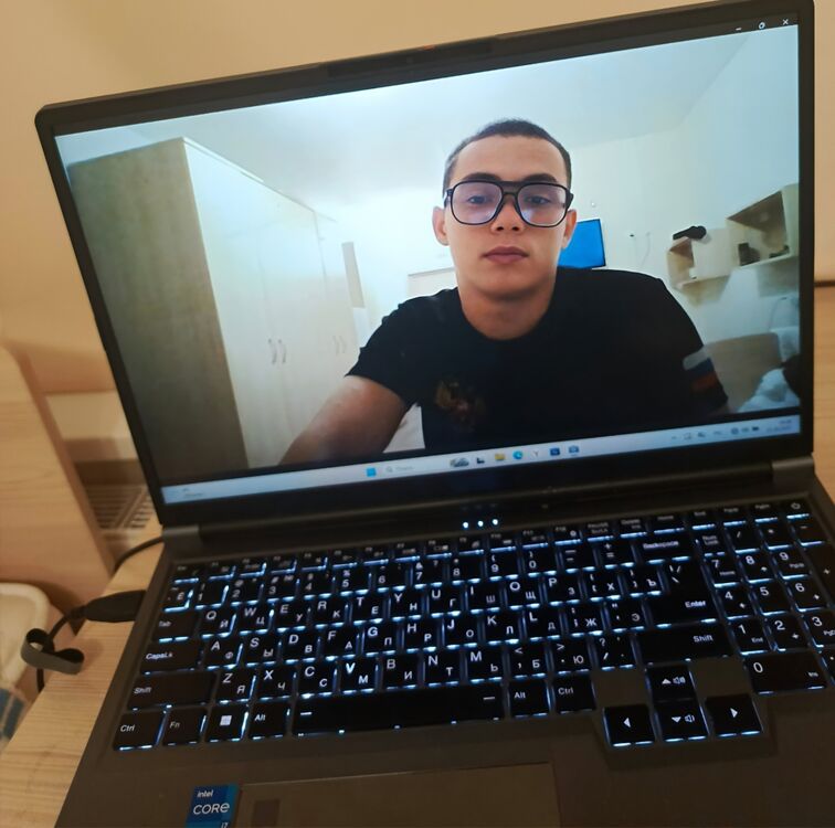  54339062  Maksim, 23 ,    -