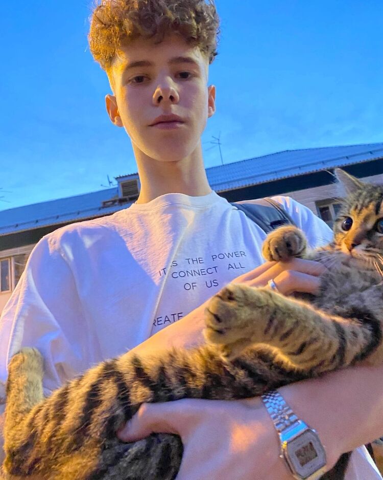  ,   , 21 ,   ,   