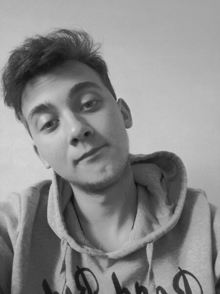  ,   Konstantin, 24 ,   c , 