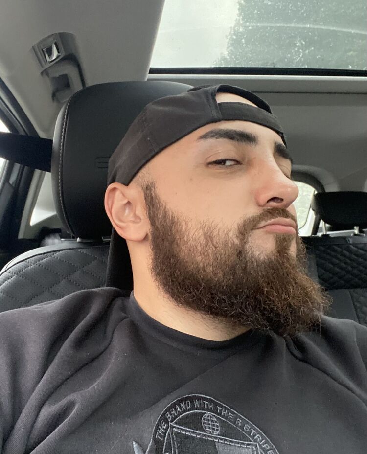  38233842  , 27 ,    -