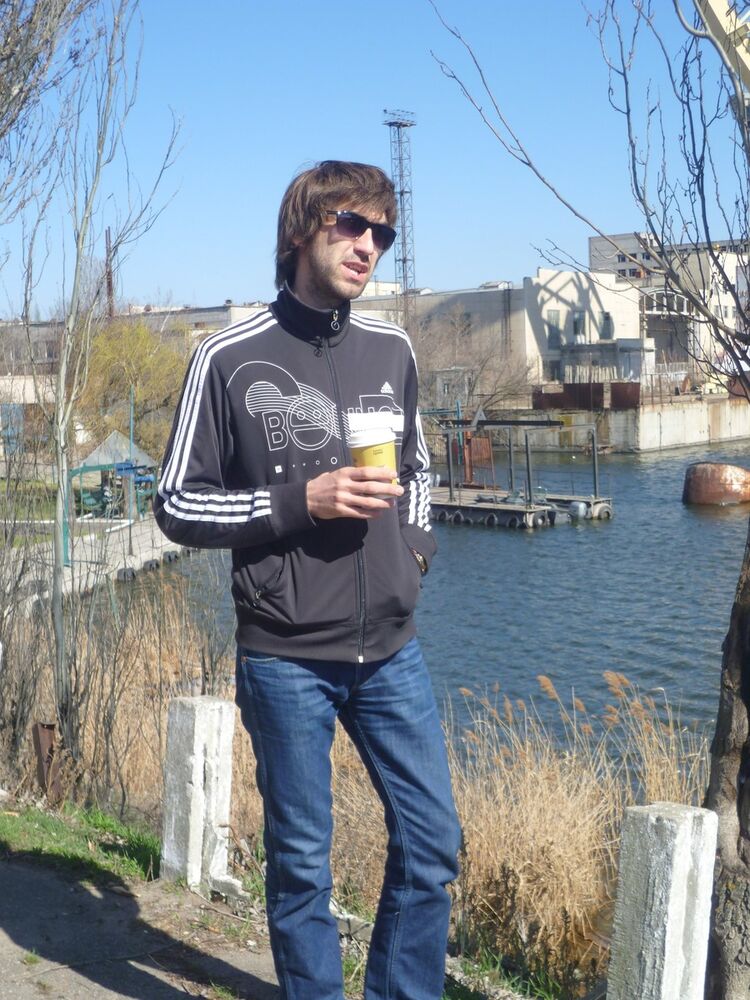  ,   Kolya, 41 ,   