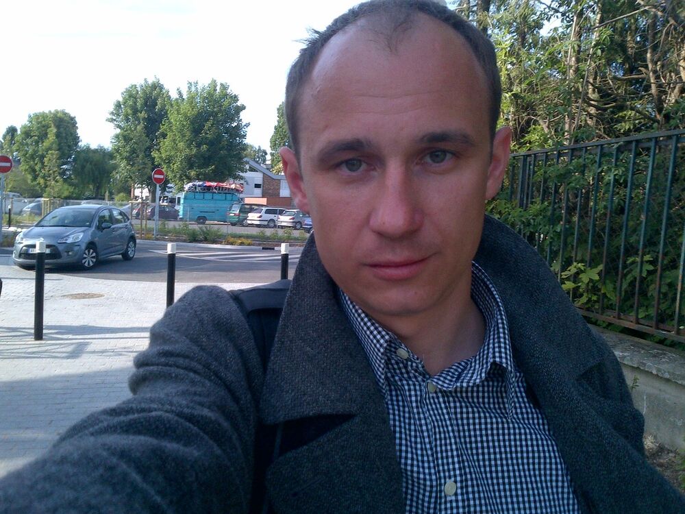   ,   Serge, 42 ,   