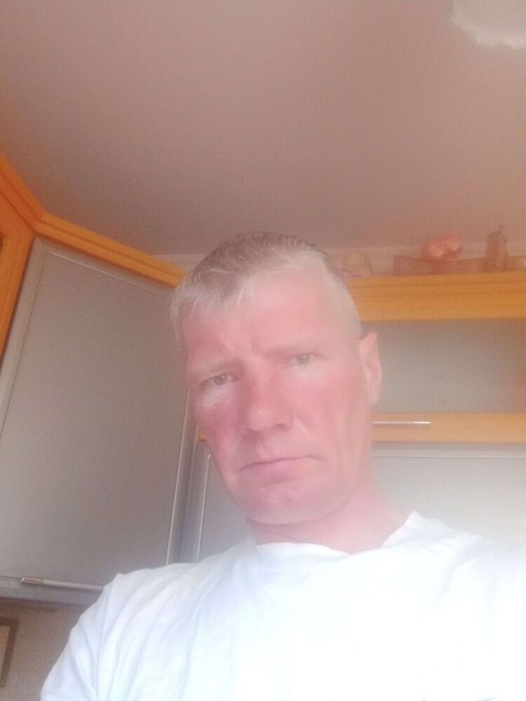  25690772  , 43 ,    