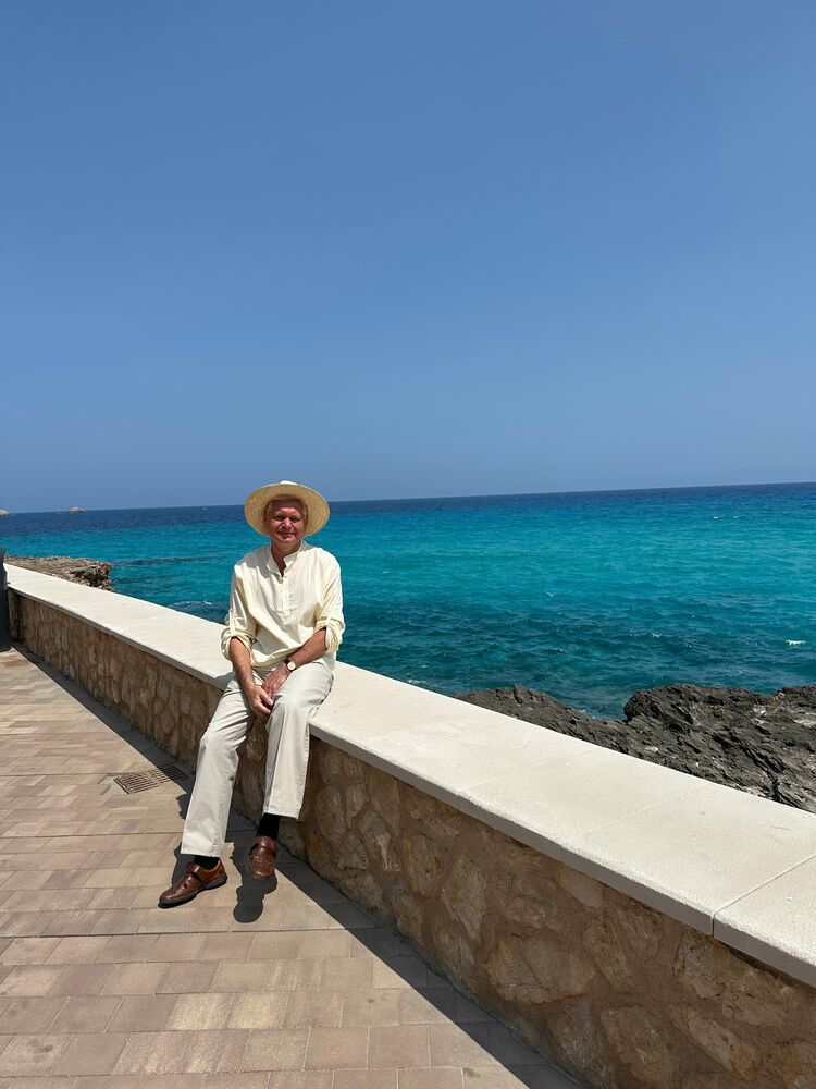  52409732  , 62 ,    -