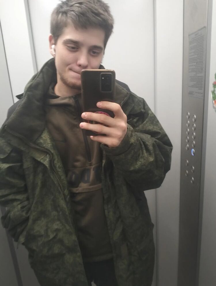  34813152  , 24 ,    