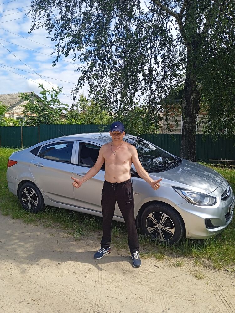  43936992  Fedor, 43 ,    