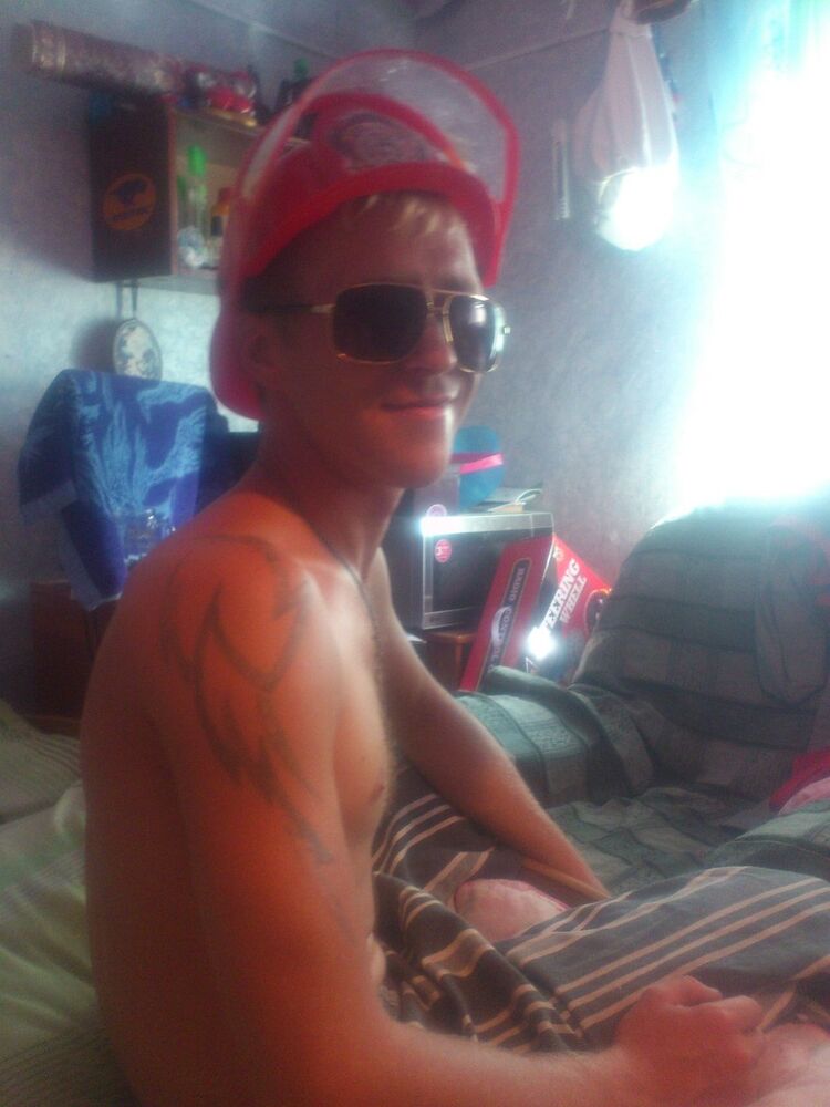  6663442  Den, 38 ,    
