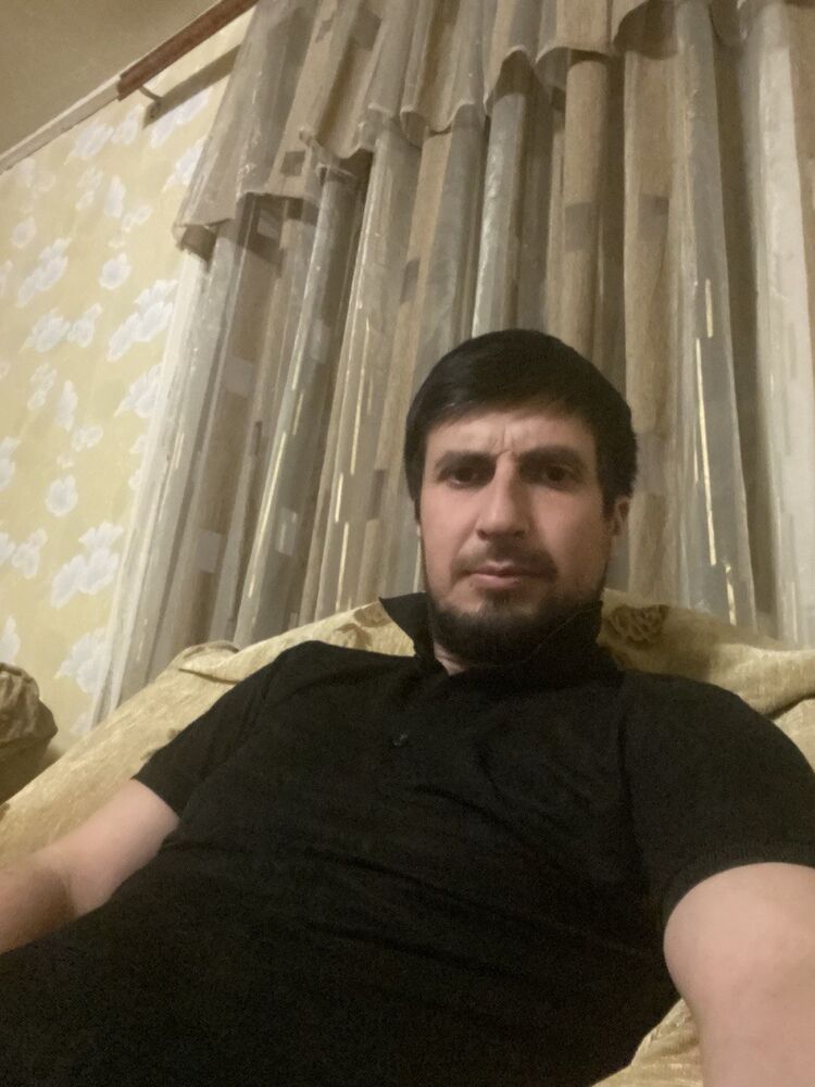  41648572  , 37 ,    