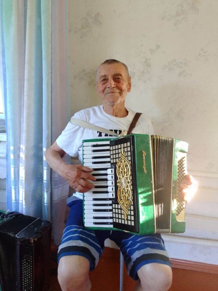  ,   , 70 ,   c 