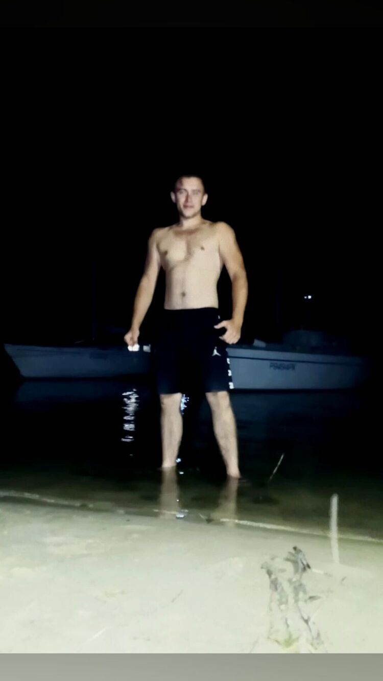 ���� 42228432 ����� ������, 22 ����, ���� ���������� � �������-��-����