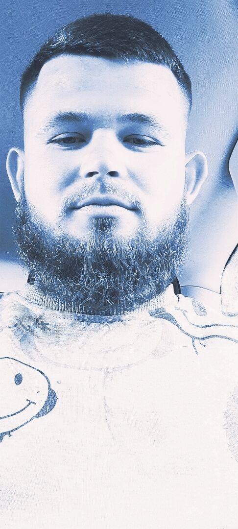  34889302  Mikhail, 27 ,    