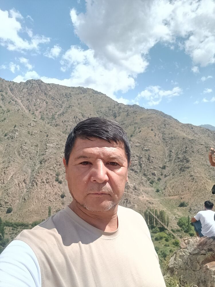  45957802  , 51 ,    