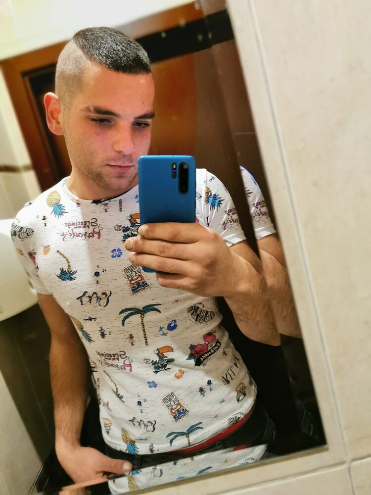  ,   Zdravko, 26 ,   ,   , c 